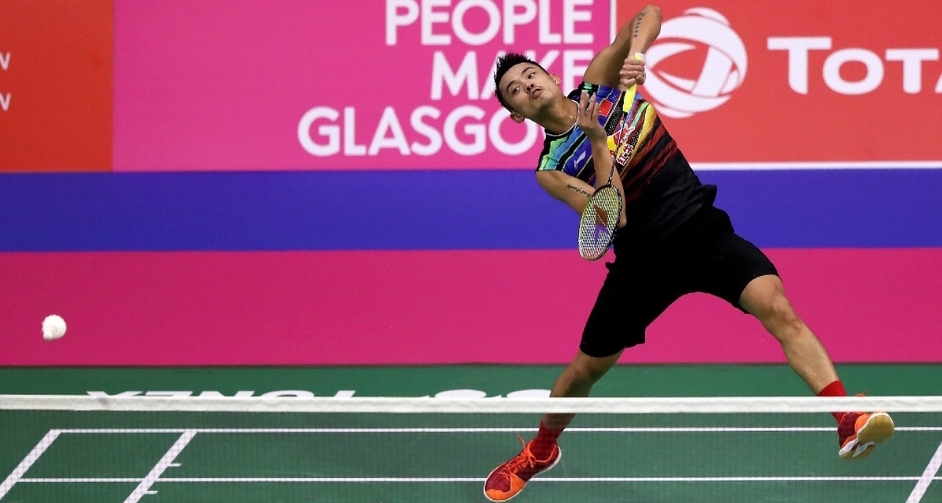 中展示他们 中展示他们